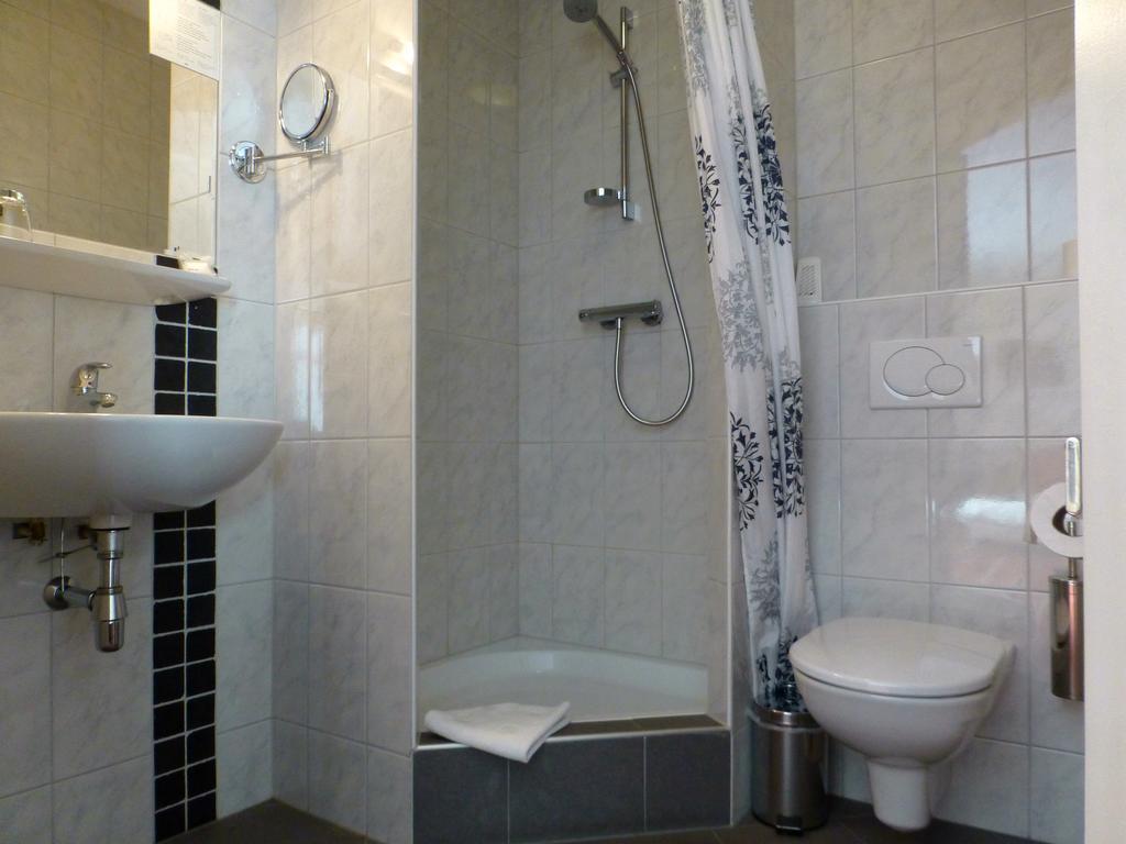 Hotel Restaurant Het Roode Hert Далфсен Екстериор снимка